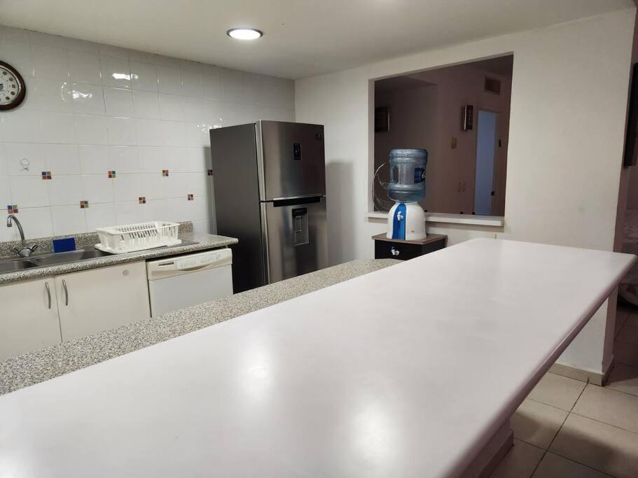Departamento De Lujo. Seguridad 24. Playa A Pasos. Apartment Акапулко Екстериор снимка